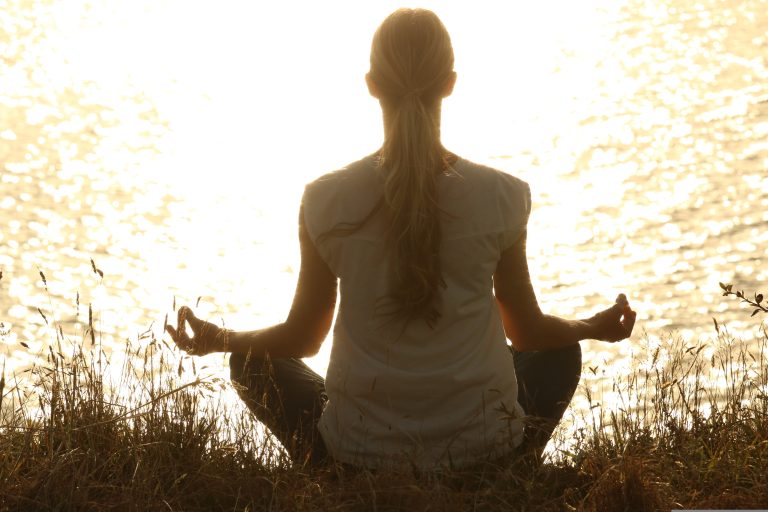 Read more about the article 7 Ways Yoga Is Good for Your Mental Health 